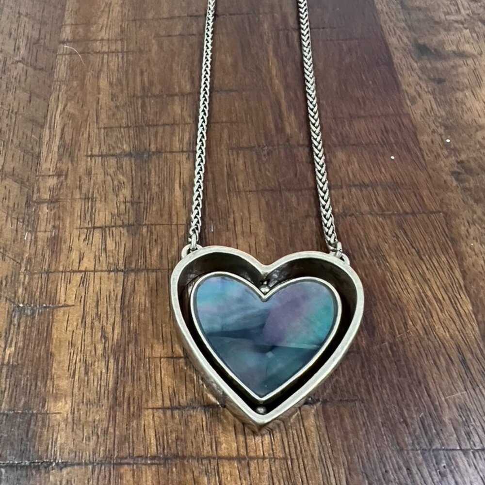 Lucky Brand Swivel Heart EUC Pendant Necklace